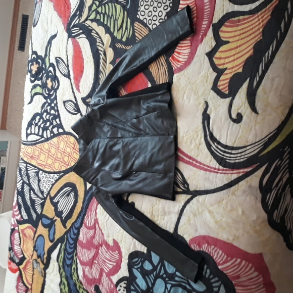 Classiques Entier Leather Jacket - Picture 5 of 11